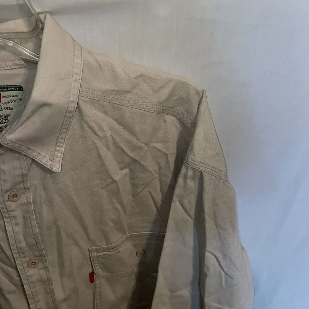 Levis this mens